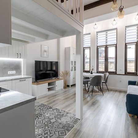 Inshiapartments On Slovatskoho Str Leopoli Esterno foto